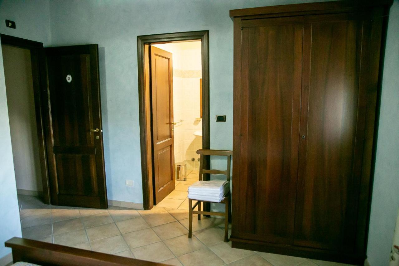 Cadgal - Tenuta Valdivilla Santo Stefano Belbo Eksteriør bilde